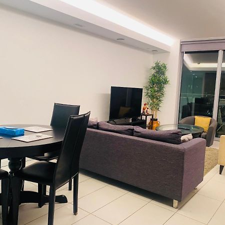 Off 12 Apartment ลอนดอน ภายนอก รูปภาพ