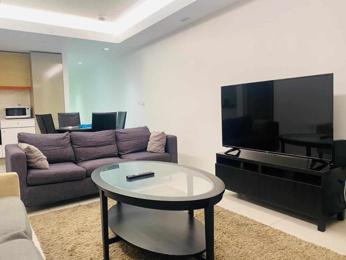 Off 12 Apartment ลอนดอน ภายนอก รูปภาพ