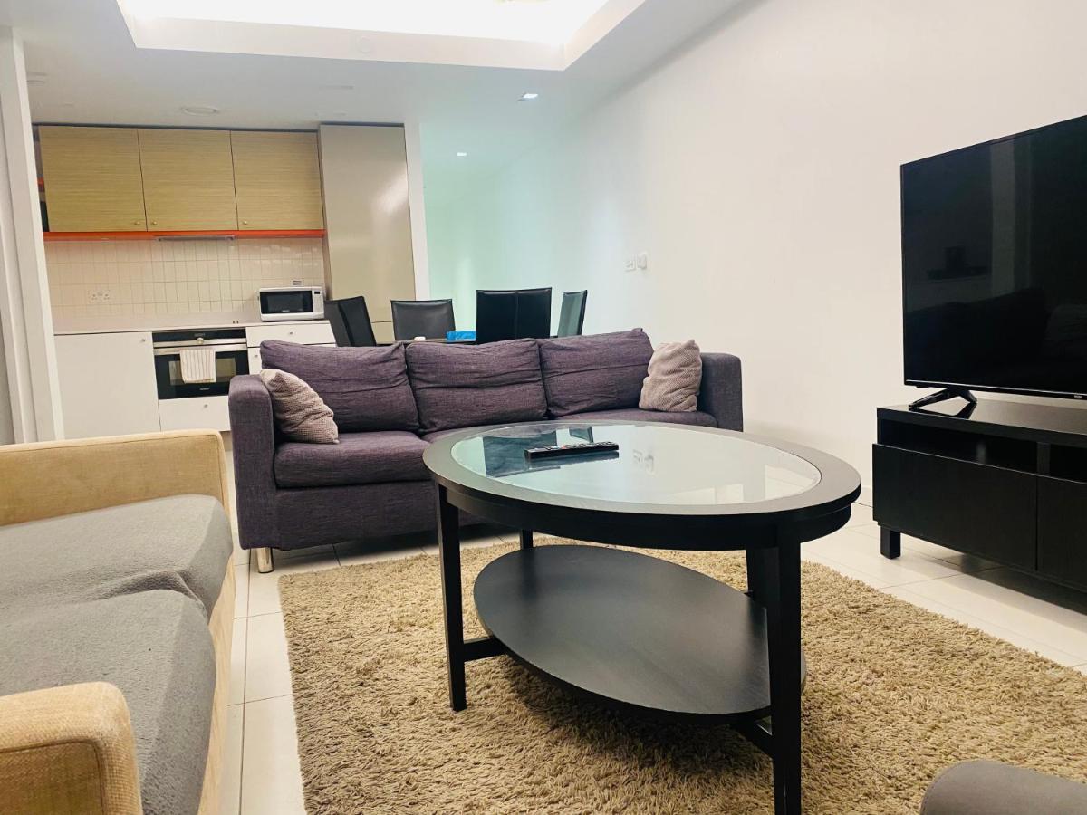 Off 12 Apartment ลอนดอน ภายนอก รูปภาพ